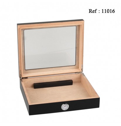 humidor black matte  glass window for 20 cigares