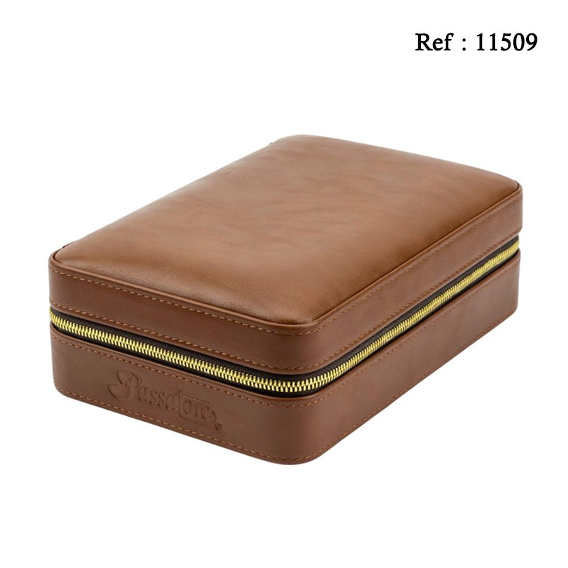 Travel humidor leathrette light brown for 4 cigars 205 x 140 x 80 mm