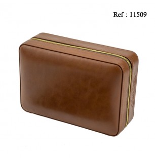 Travel humidor leathrette light brown for 4 cigars 205 x 140 x 80 mm