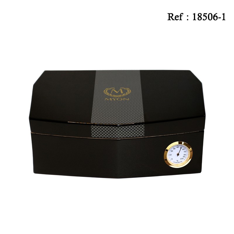 MYON Humidor Black Carbon for 10 cigars 245 x 160 x 85 mm