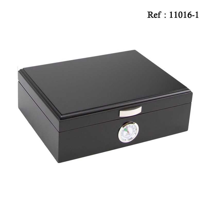 humidor Passatorr black matte for 20 cigares 240 x 180 x 80